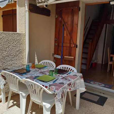 Villa Climatisee Avec Mezzanine, Parking Securise Et Terrasse Pres Du Marin Pour 4 Personnes - Fr-1-798-42 Leucate