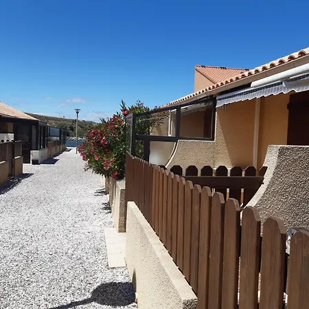 Climatisee Avec Mezzanine, Parking Securise Et Terrasse Pres Du Marin Pour 4 Personnes - Fr-1-798-42 Villa Leucate
