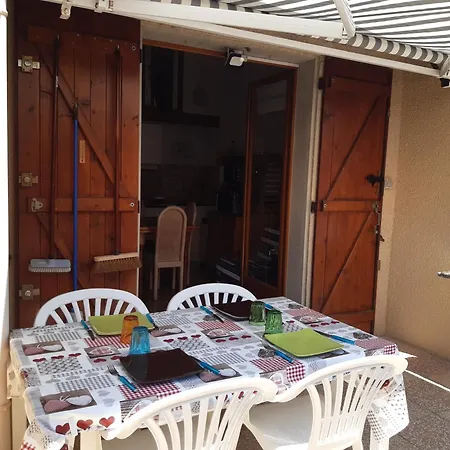 Climatisee Avec Mezzanine, Parking Securise Et Terrasse Pres Du Marin Pour 4 Personnes - Fr-1-798-42 Villa *